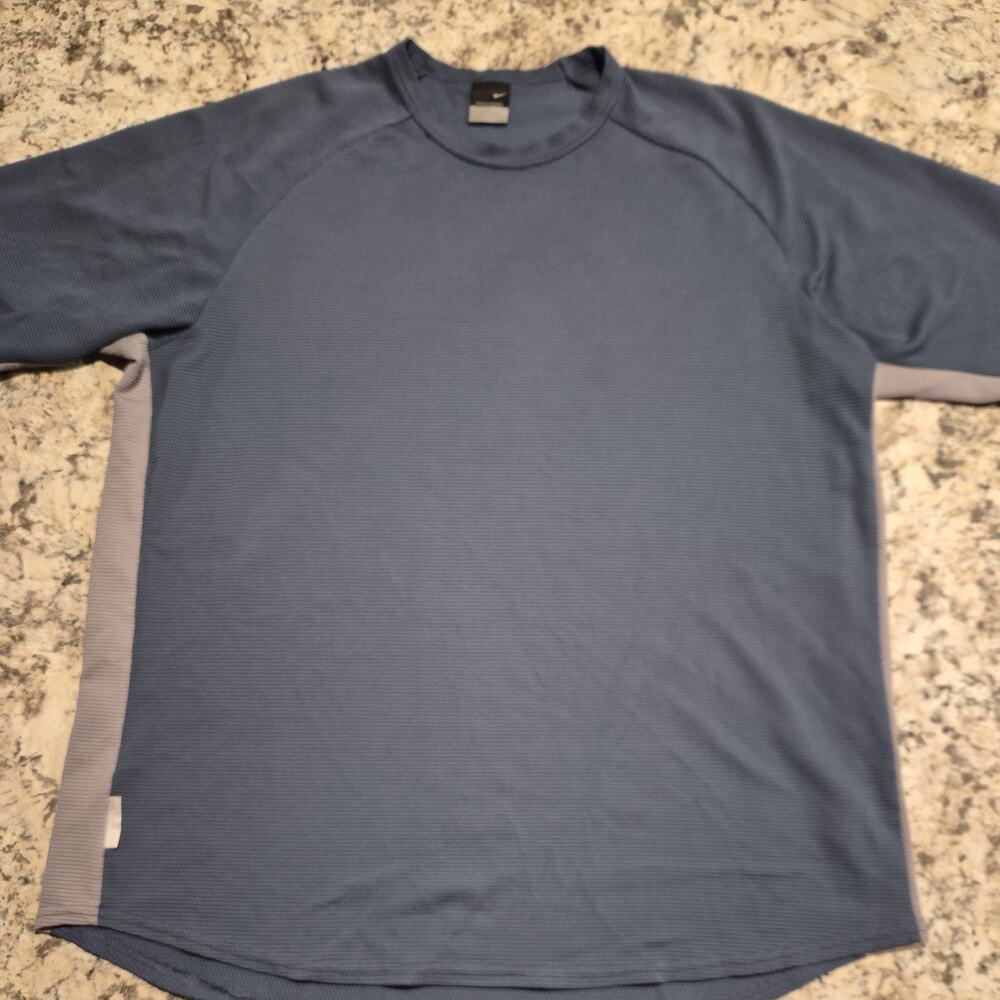 Nike Sphere Dry Shirt Mens XL Blue Gray Short Sleeve Fitness Workout Textured